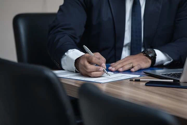 Inscription obligatoire dès 2024 au Portail Public de Facturation.